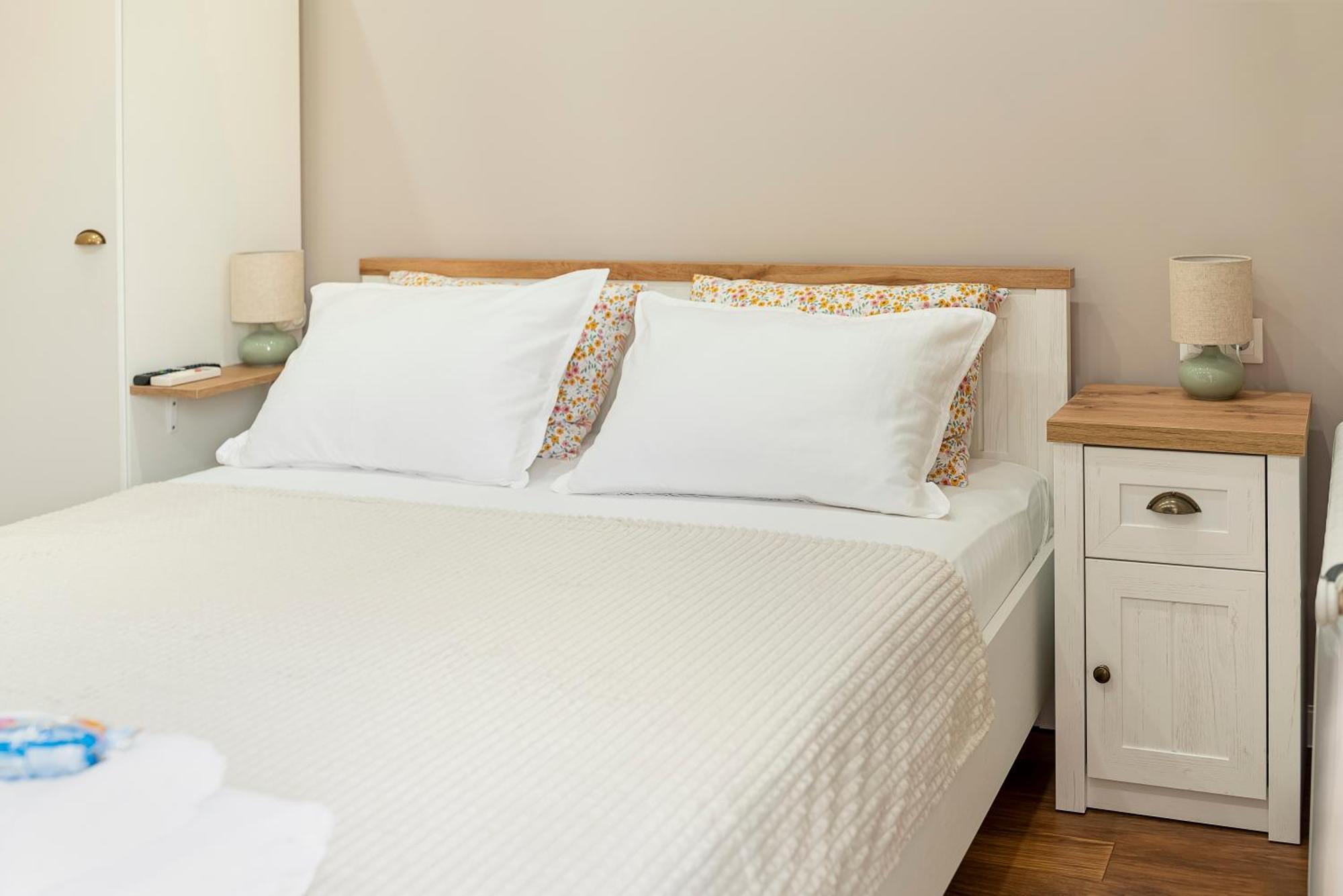 Mdm Apartment City Center Felicita Deluxe Русе Екстериор снимка