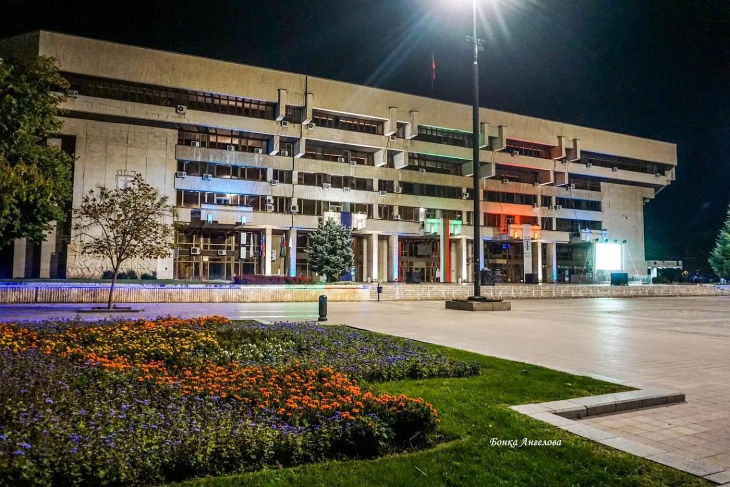 Mdm Apartment City Center Felicita Deluxe Русе Екстериор снимка
