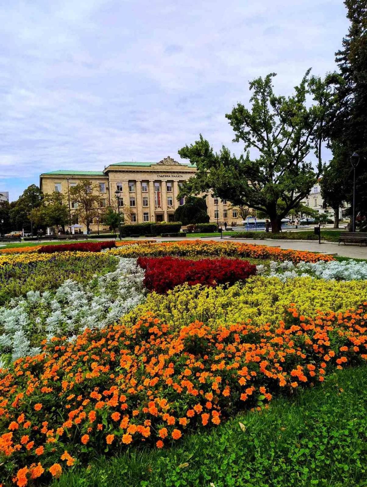 Mdm Apartment City Center Felicita Deluxe Русе Екстериор снимка