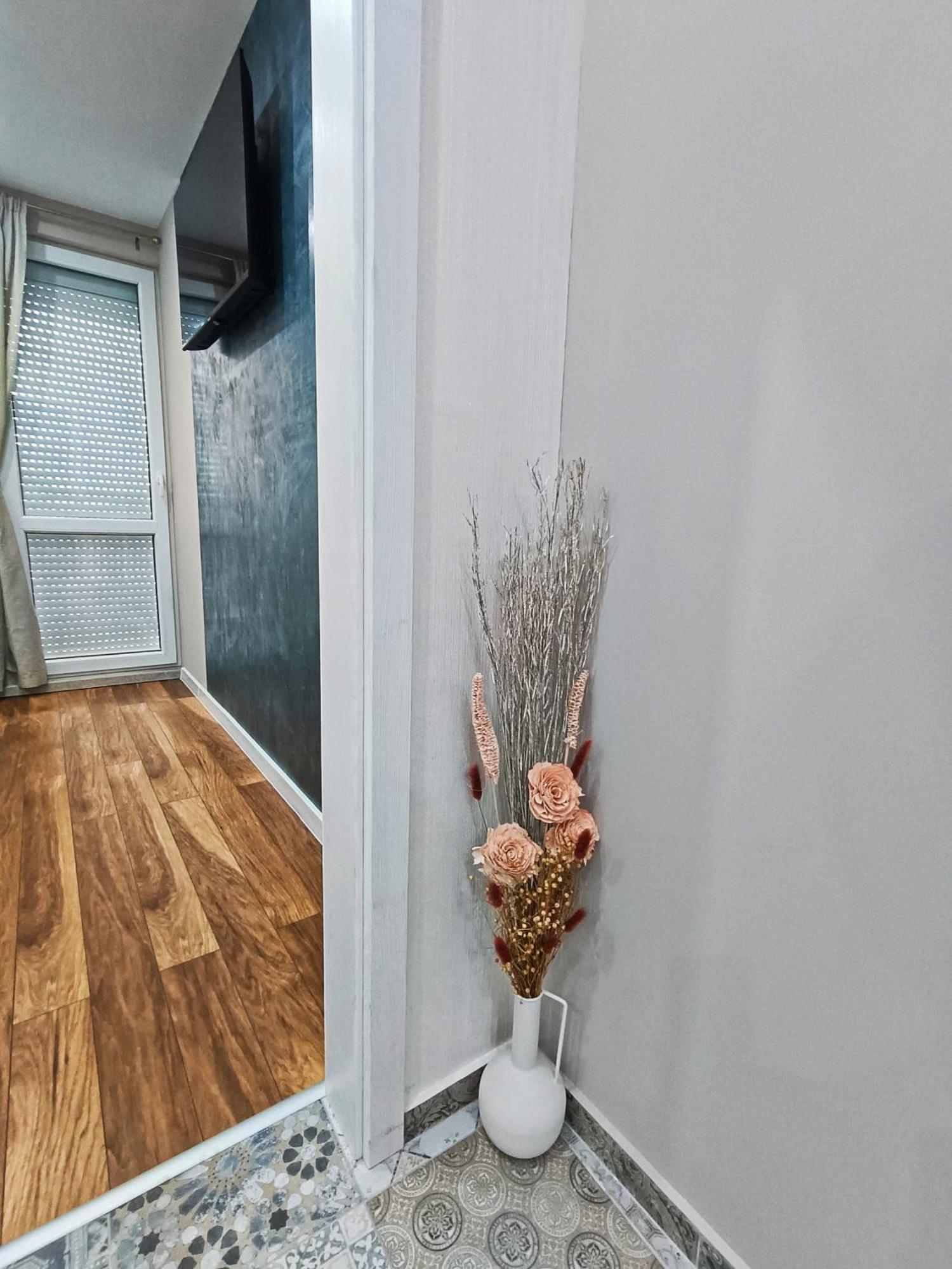 Mdm Apartment City Center Felicita Deluxe Русе Екстериор снимка